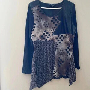 ❤️2/$40❤️[L]Minkas Mesh Accented Multi  Material Patches Tunic Sweater